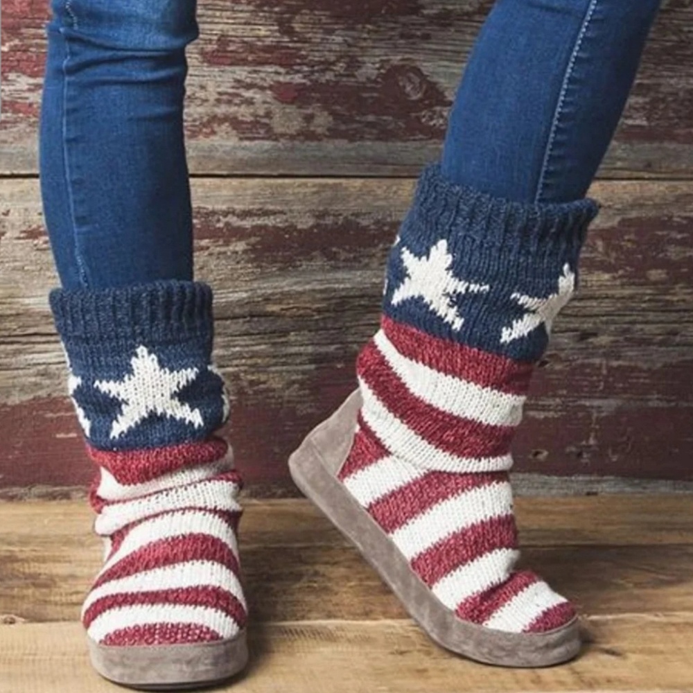 Muk Luk American Flag slippers